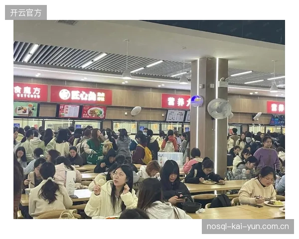 新工体餐饮矩阵全面调整，用定制化营养餐吧替换传统快餐档口，意图消化京津冀高净值球迷群